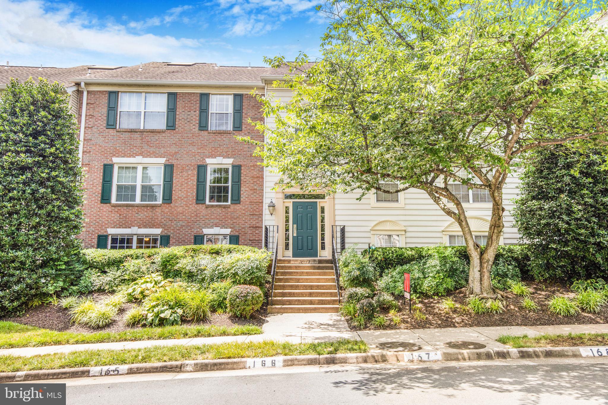 HEIGHTS AT PENDERBROOK - Residential