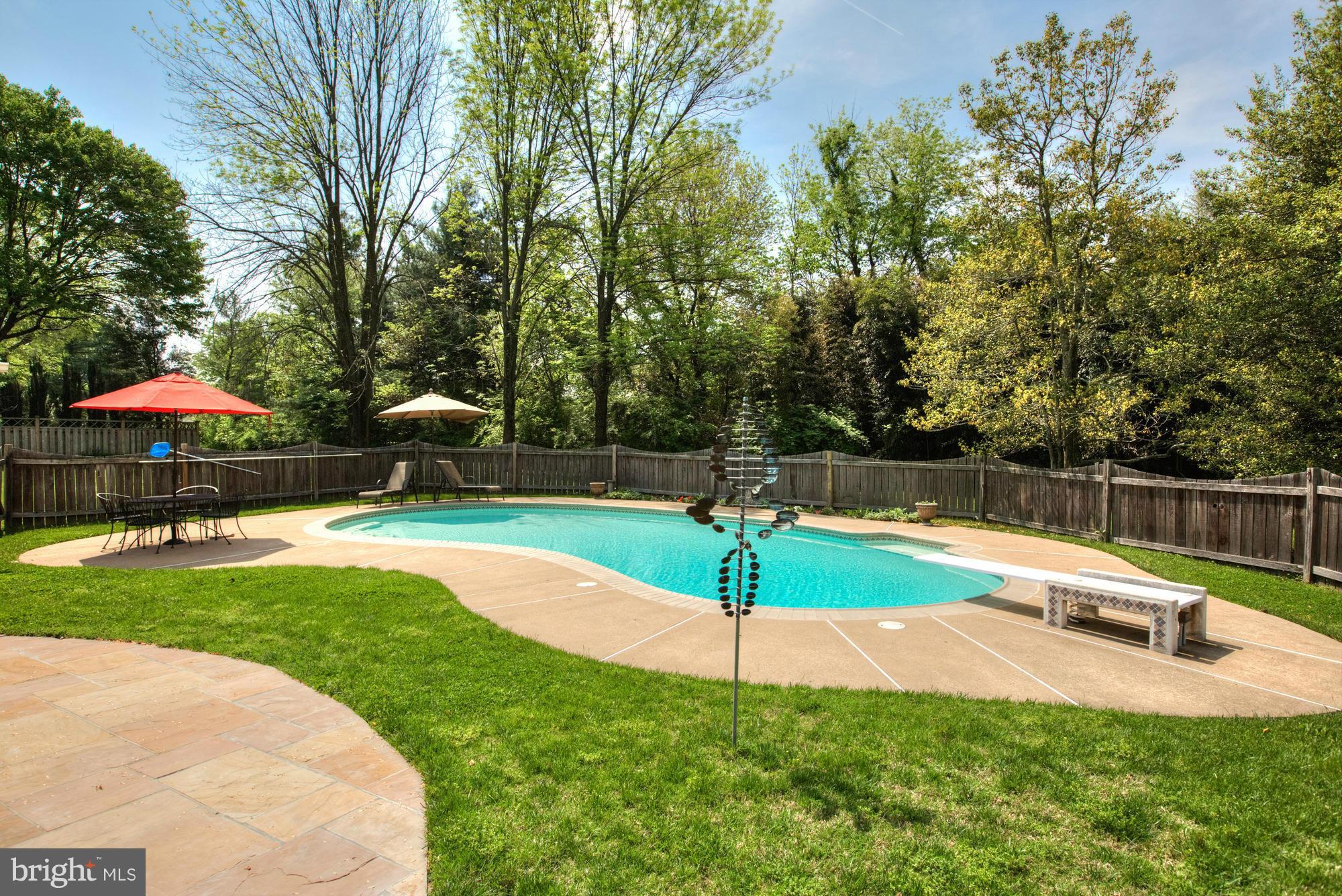 WOODHAVEN - Residential