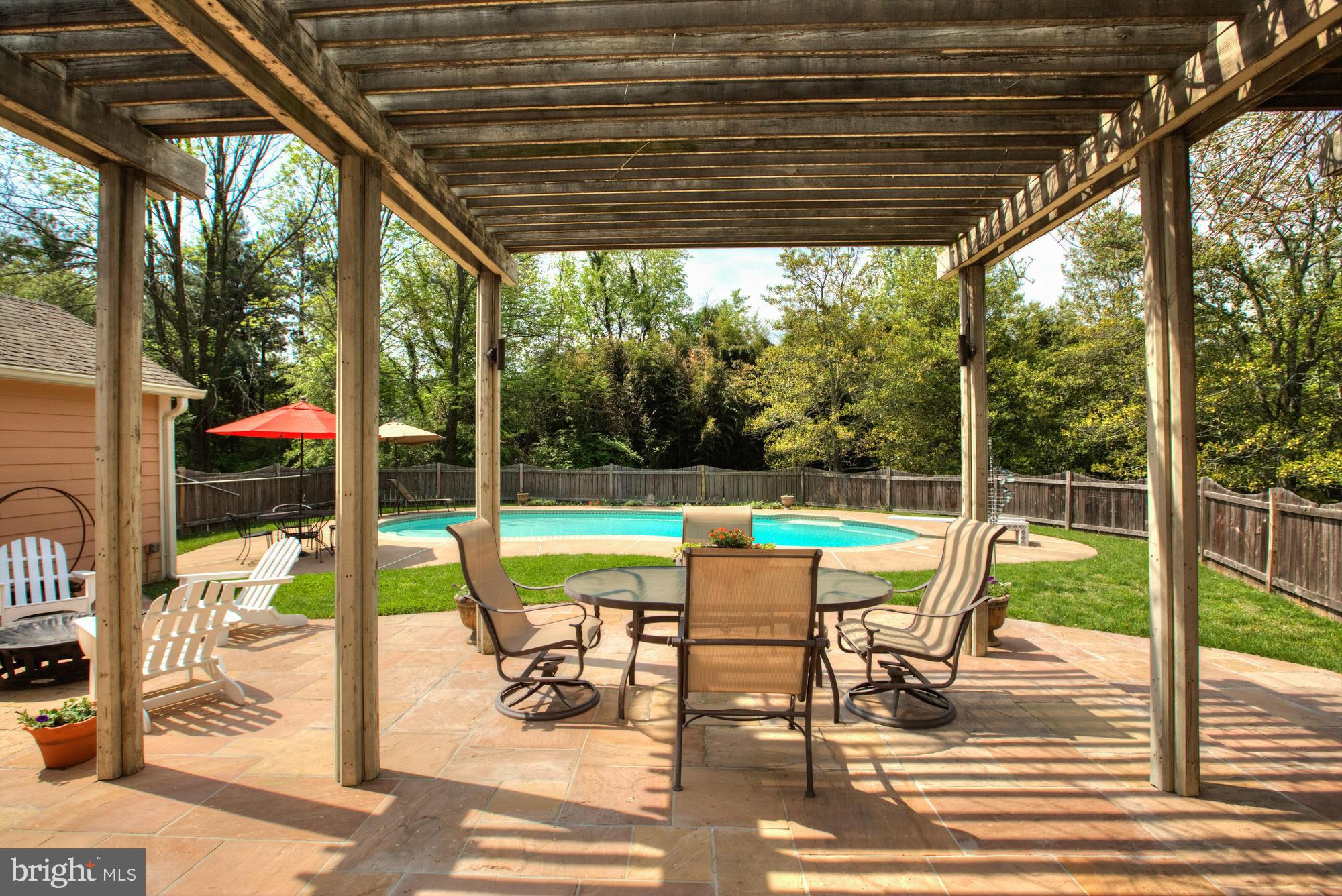 WOODHAVEN - Residential