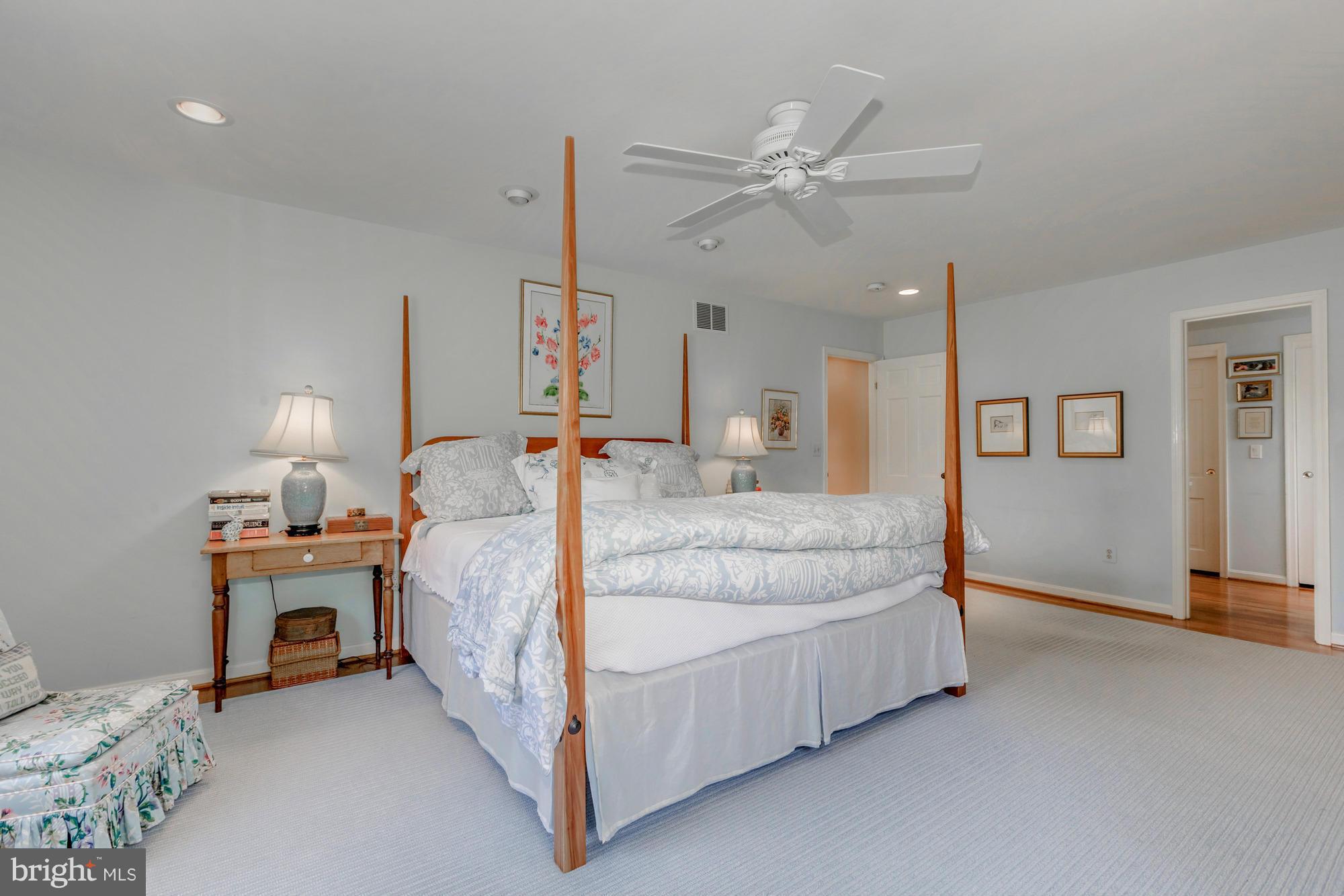 WOODHAVEN - Residential