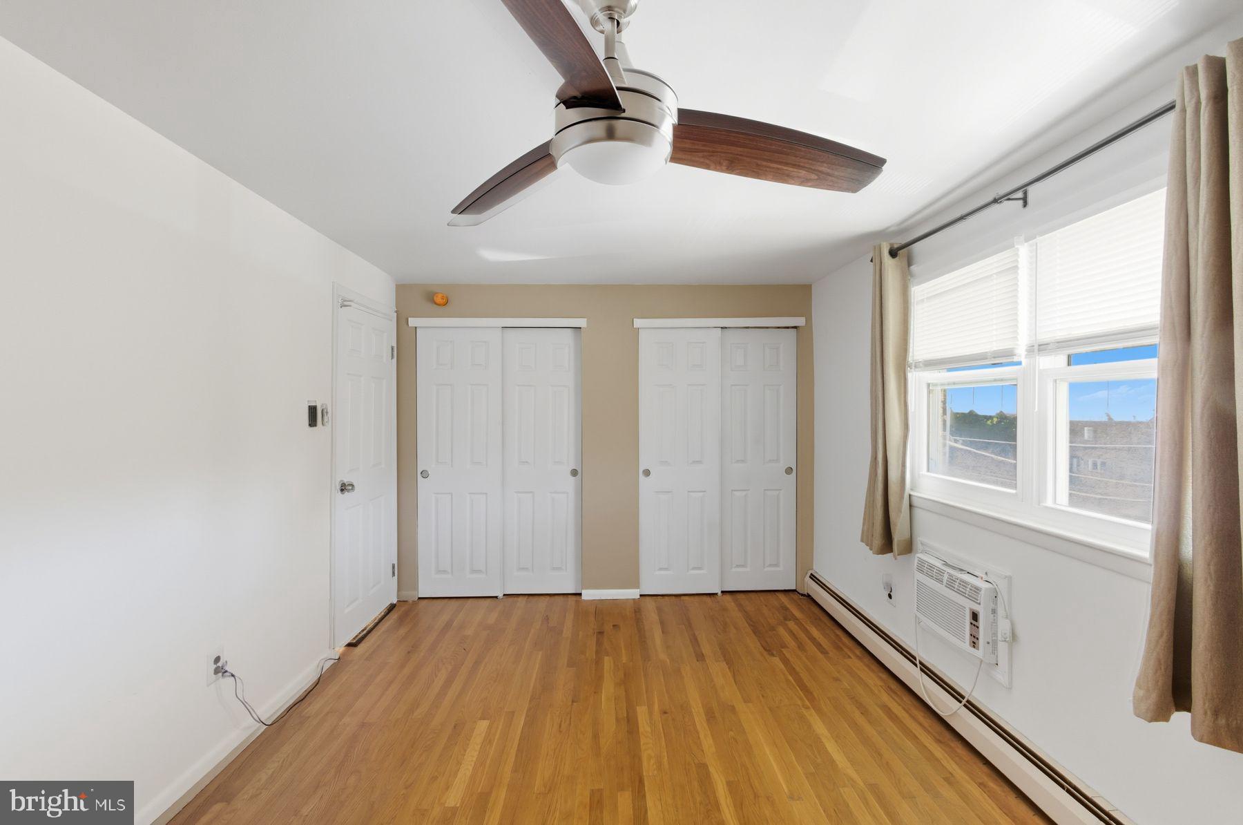 ROXBOROUGH - Residential