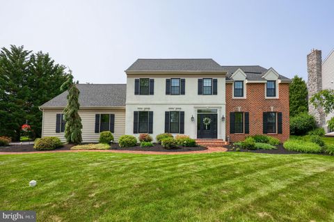 Photo of 357 Copley Drive, LANCASTER, PA 17601 (MLS # PALA2077870)