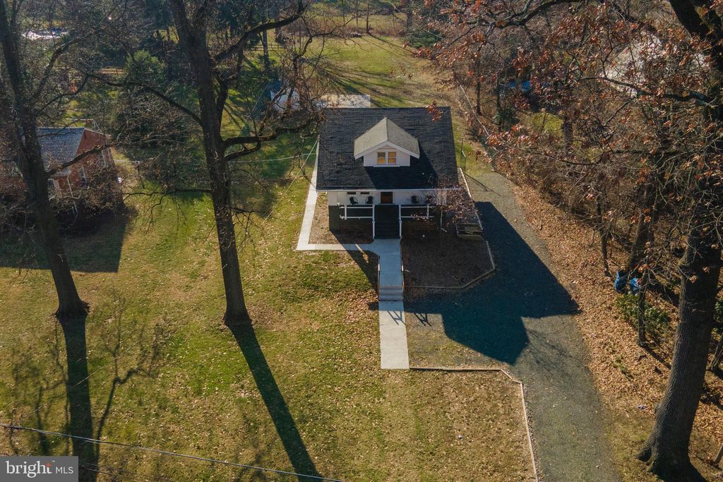 Photo of 446 E Main Street, LANSDALE, PA 19446 (MLS # PAMC2162538)