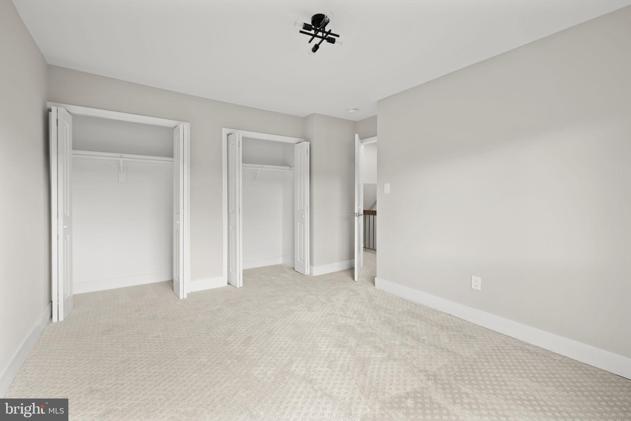 CAVALIER PARK - Residential