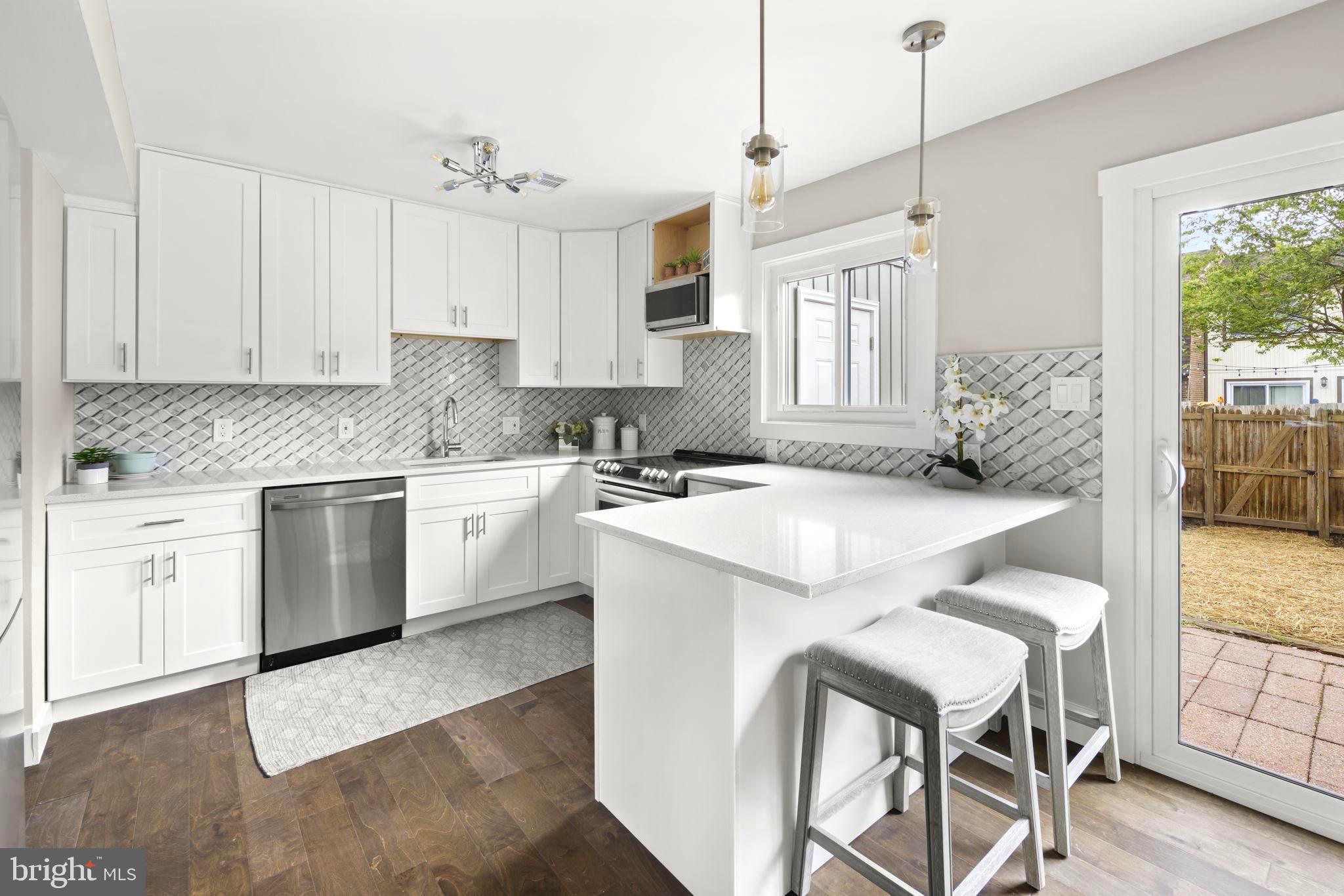 CAVALIER PARK - Residential