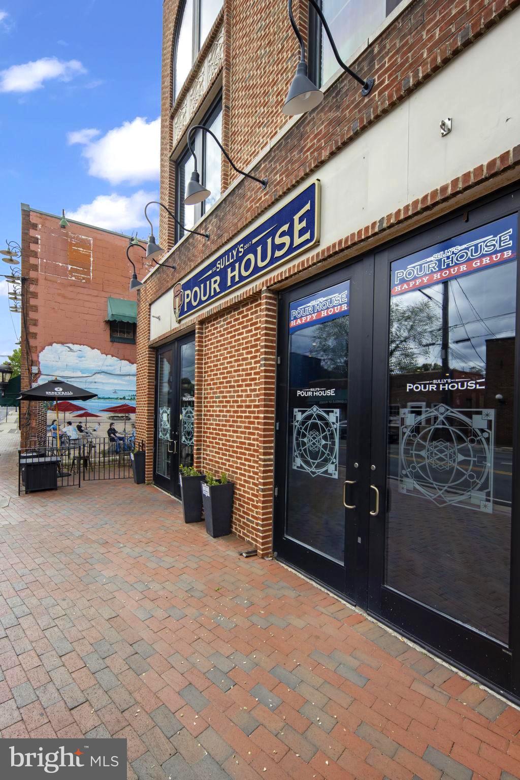 CAVALIER PARK - Residential