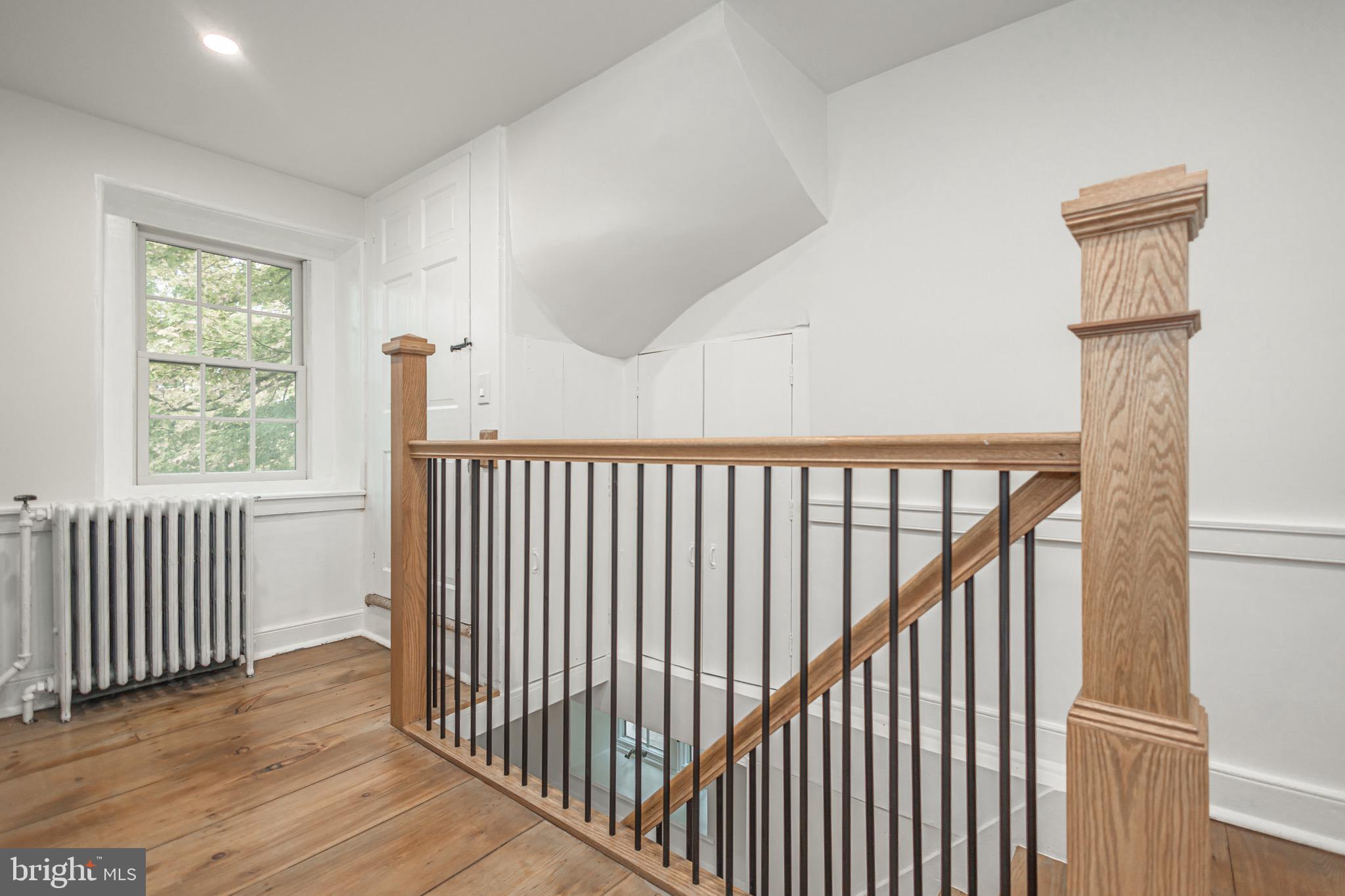 PEBBLE HILL - Residential