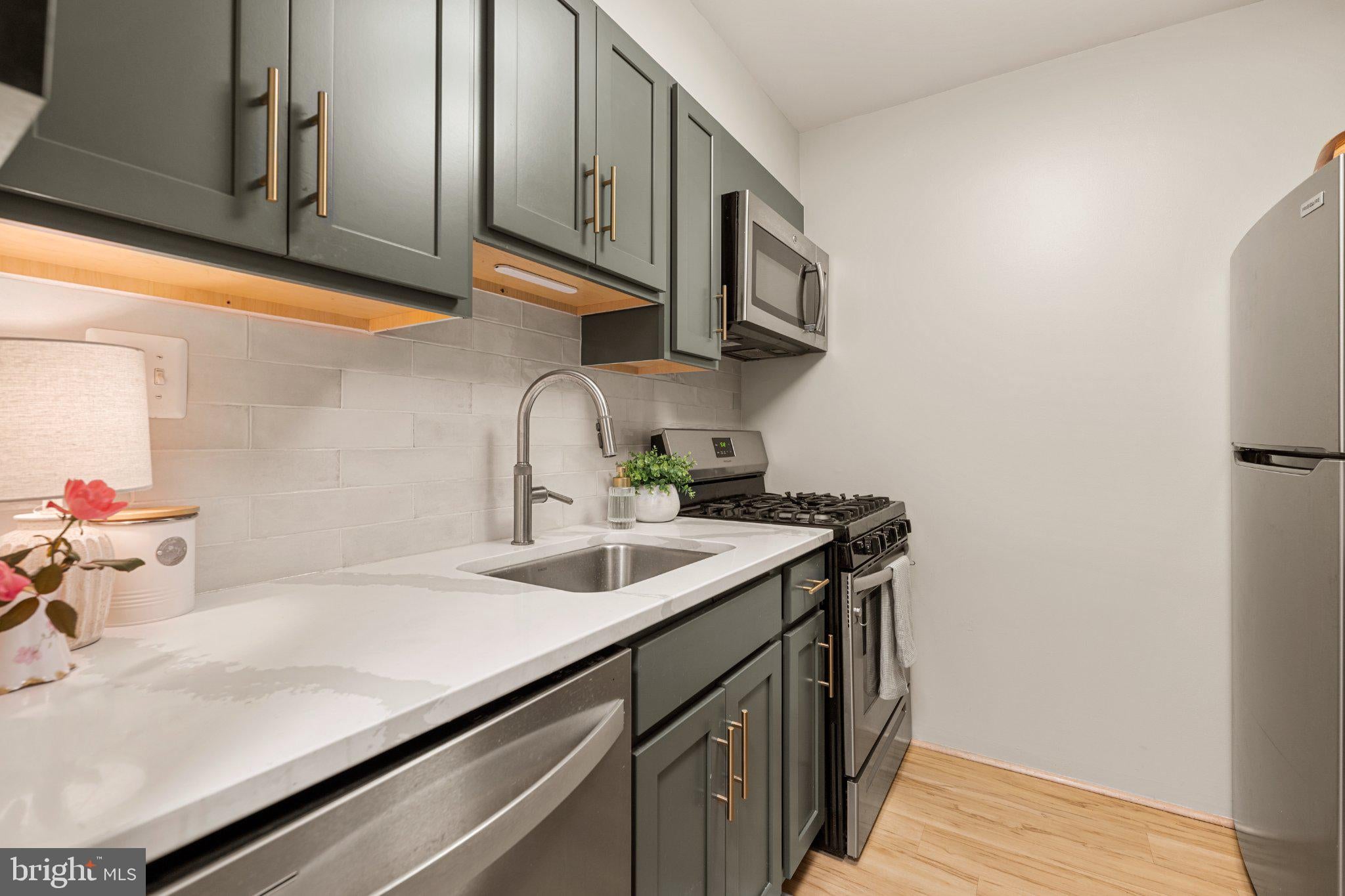 5809 COVE LANDING ROAD 303
