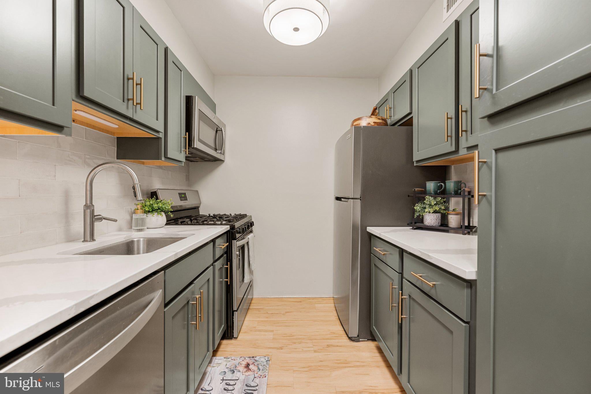 5809 COVE LANDING ROAD 303