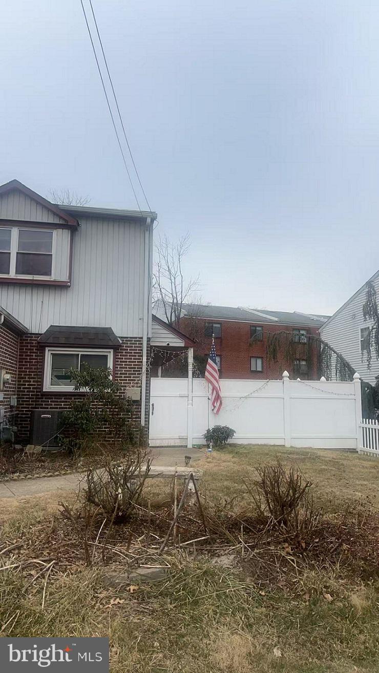 SOMERTON - Residential