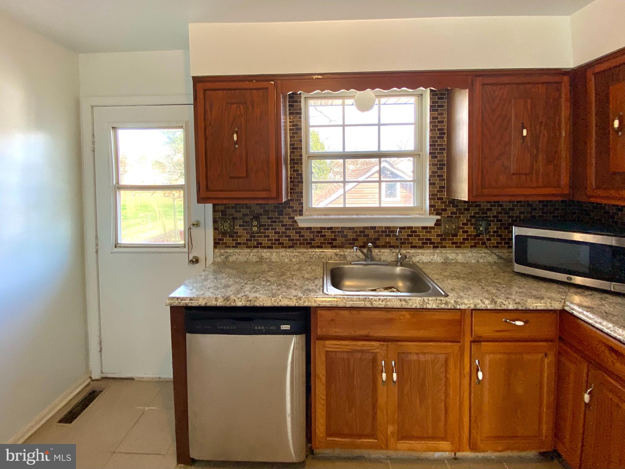 EAST HYATTSVILLE - Residential