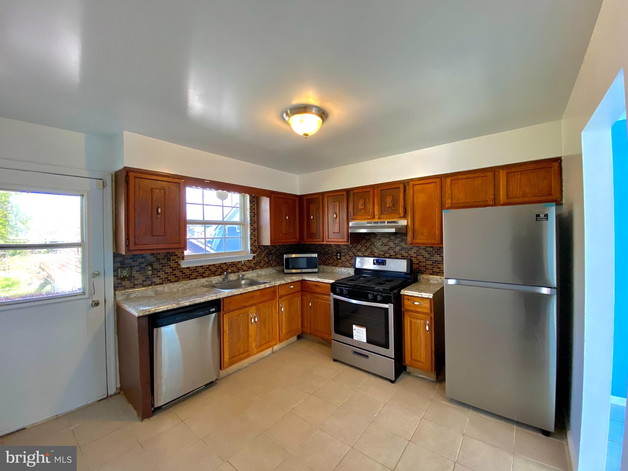 EAST HYATTSVILLE - Residential