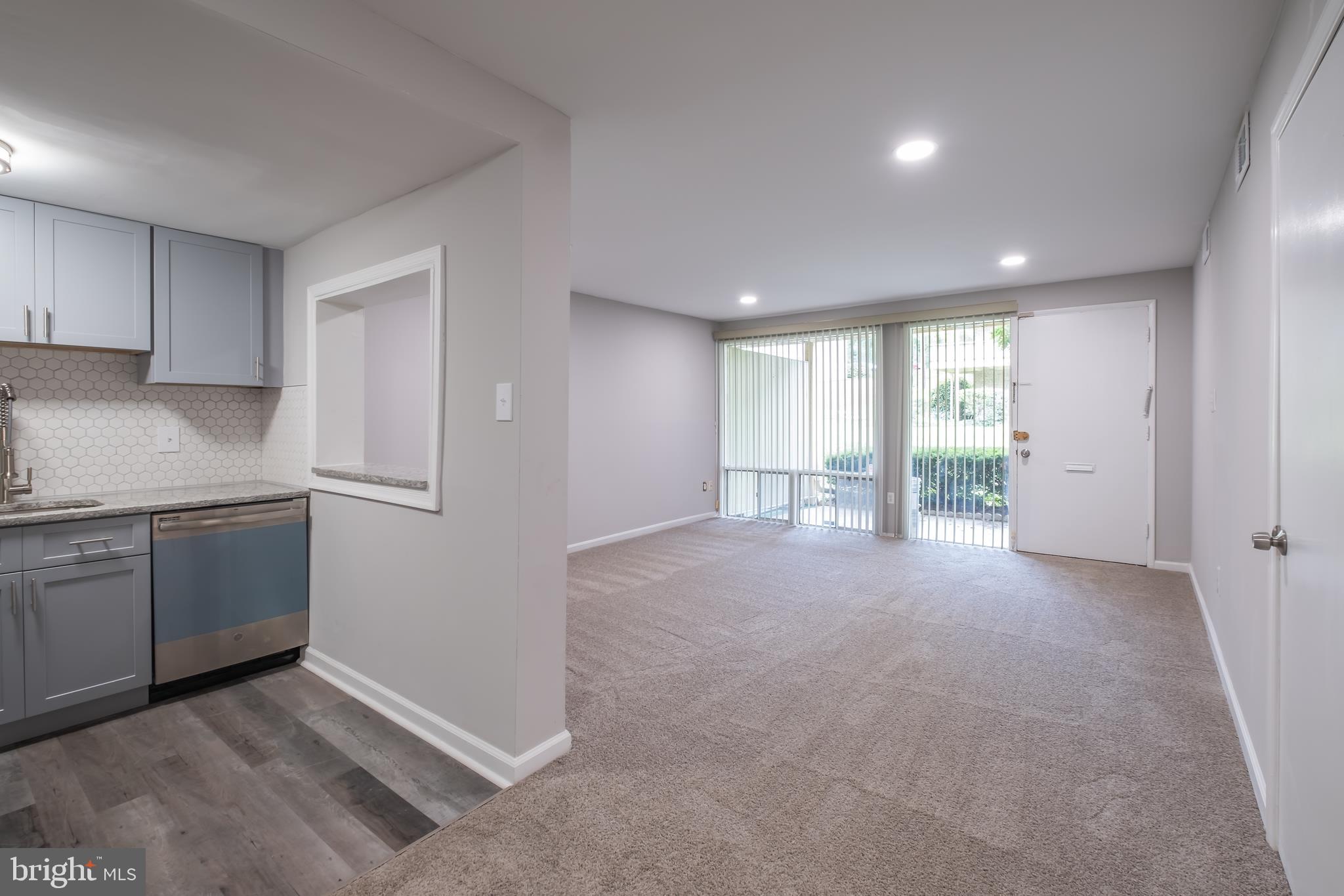 HOLLY HILL CONDOMINIUMS - Residential