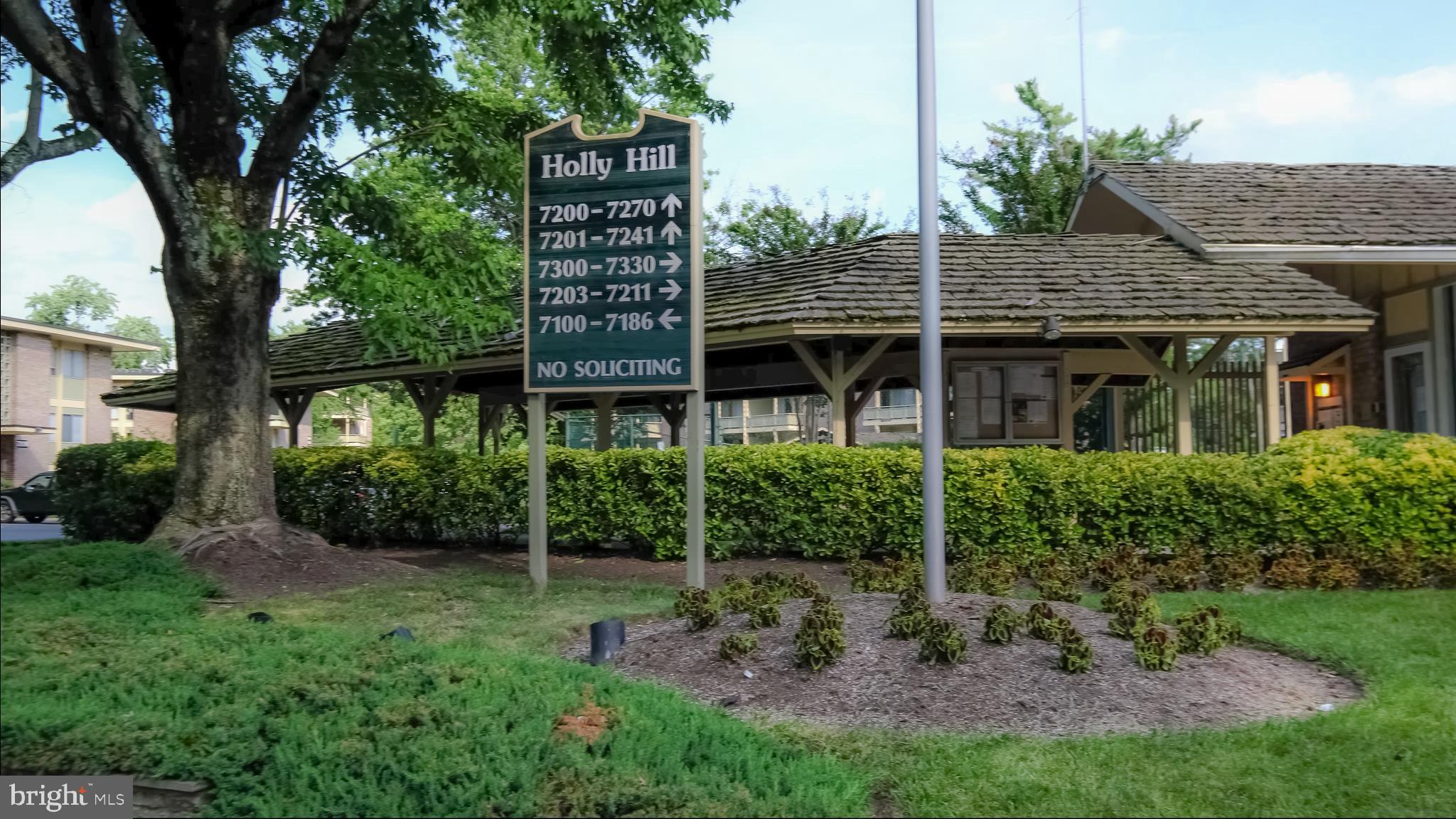 HOLLY HILL CONDOMINIUMS - Residential