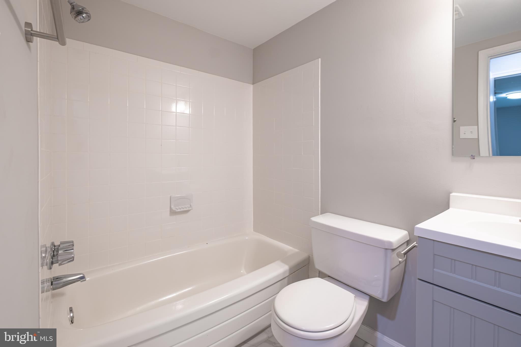 HOLLY HILL CONDOMINIUMS - Residential