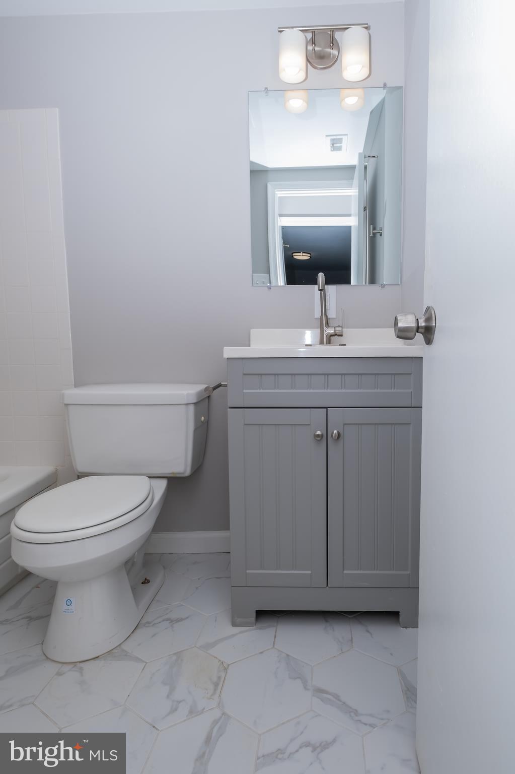 HOLLY HILL CONDOMINIUMS - Residential