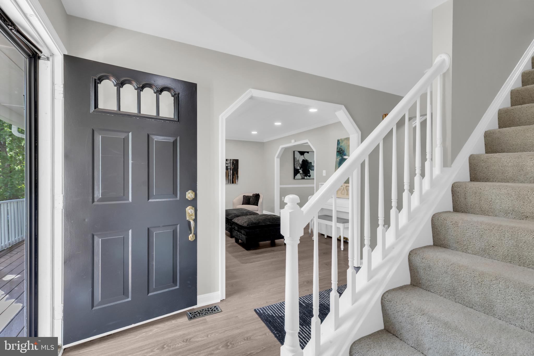 6114 OUST LANE
