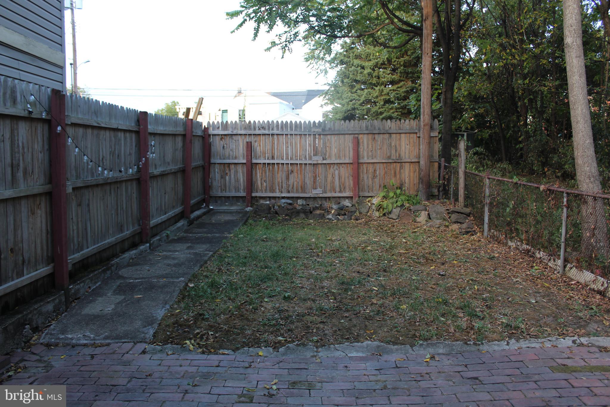 HARRISBURG - Residential