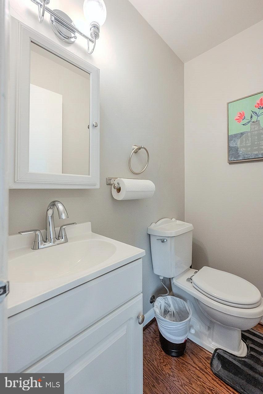 TREESIDE - Residential