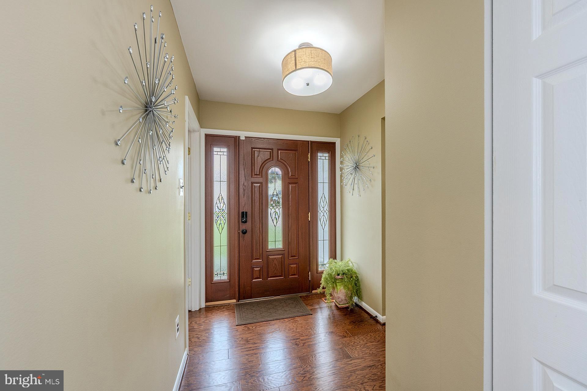 TREESIDE - Residential