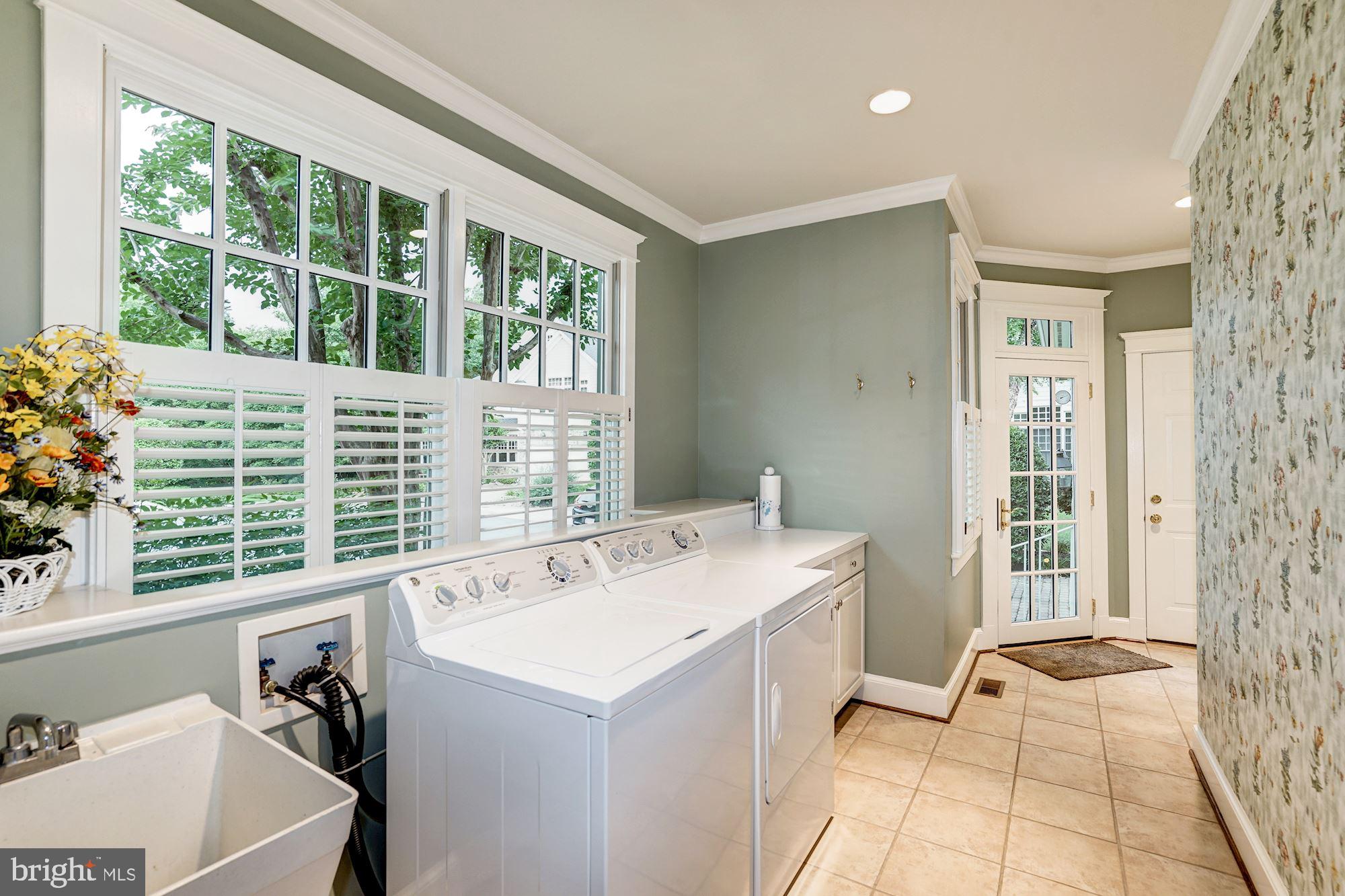 ROCK SPRING - Residential