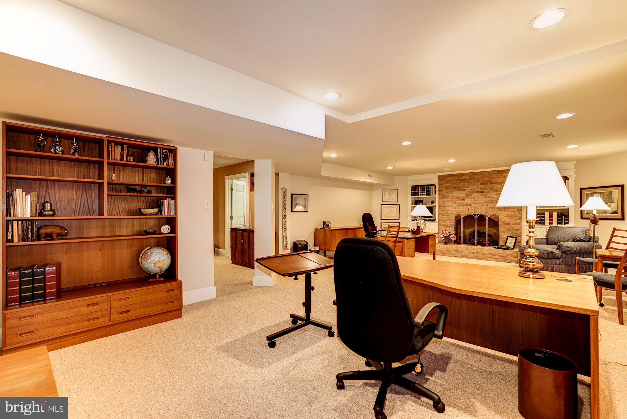 ROCK SPRING - Residential