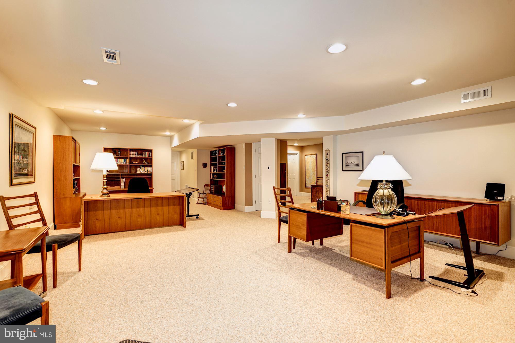 ROCK SPRING - Residential