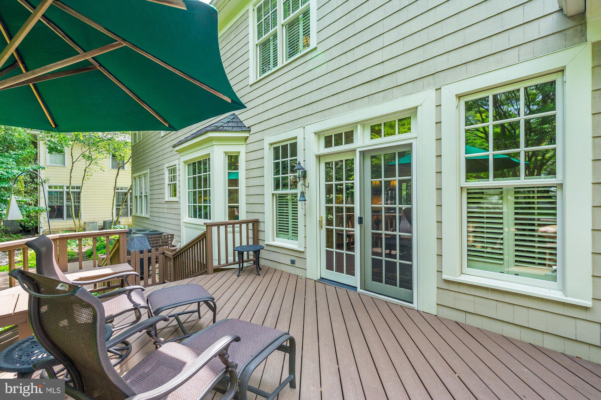 ROCK SPRING - Residential