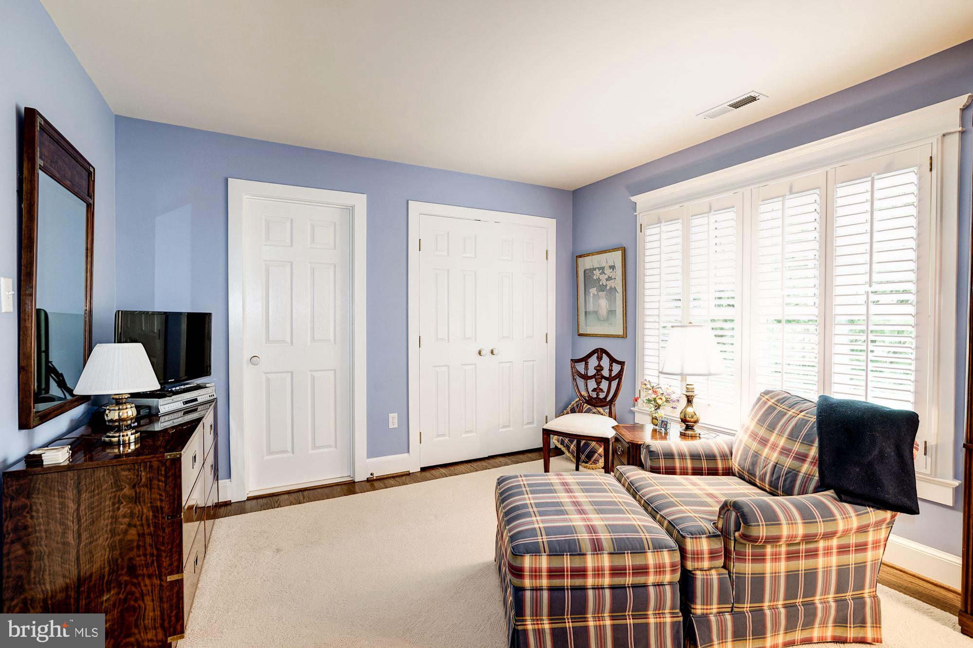 ROCK SPRING - Residential