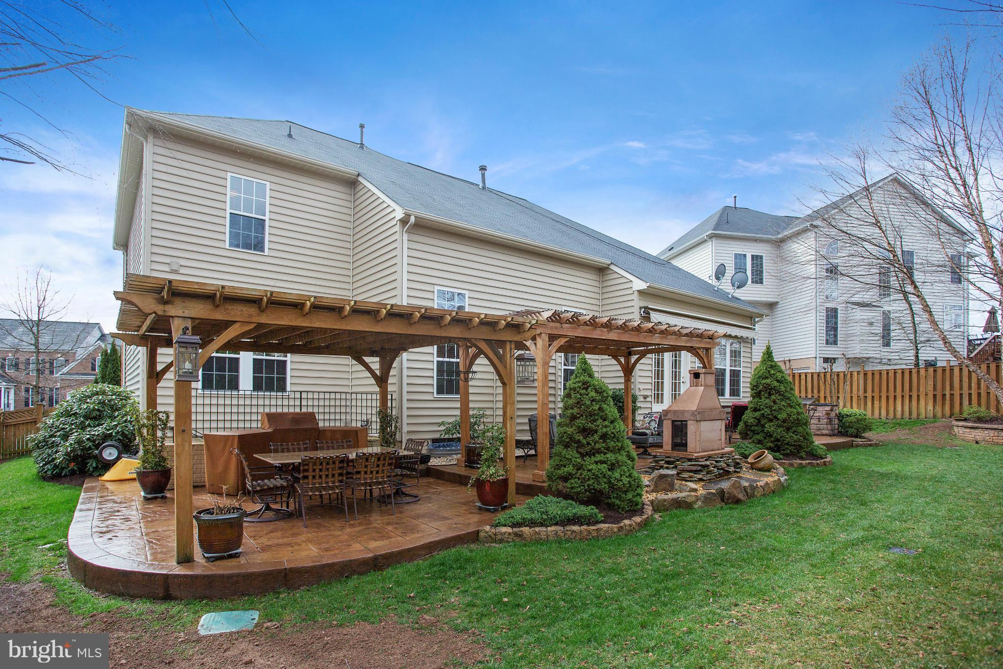 VICTORY RIDGE - Residential