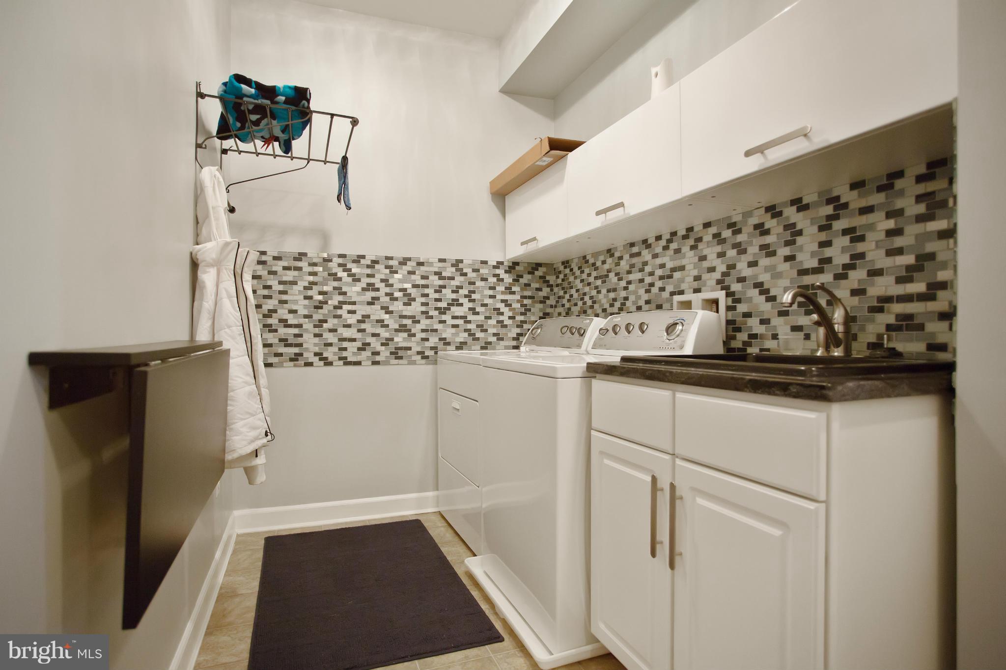 VICTORY RIDGE - Residential