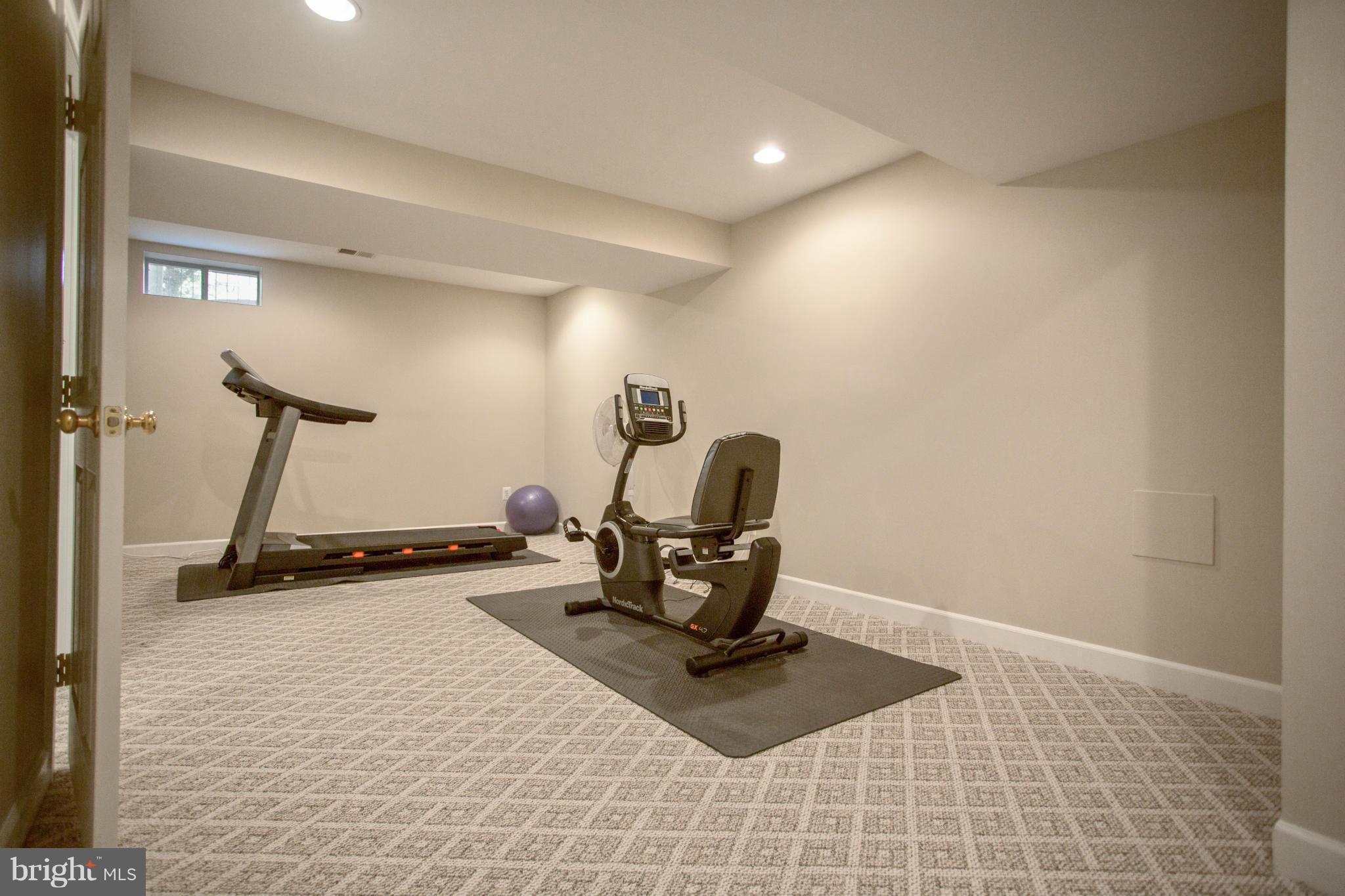 VICTORY RIDGE - Residential