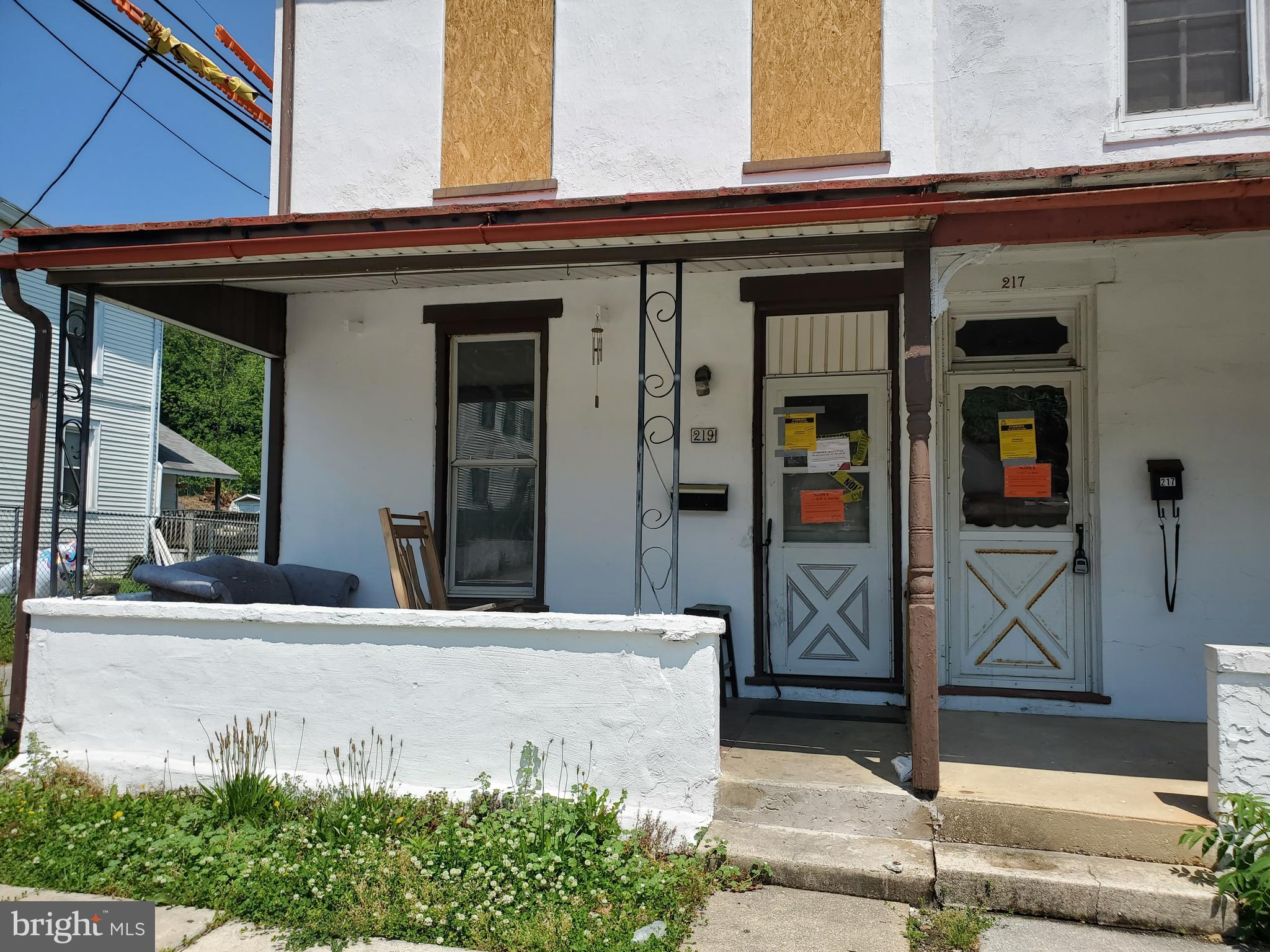DOWNINGTOWN - Residential