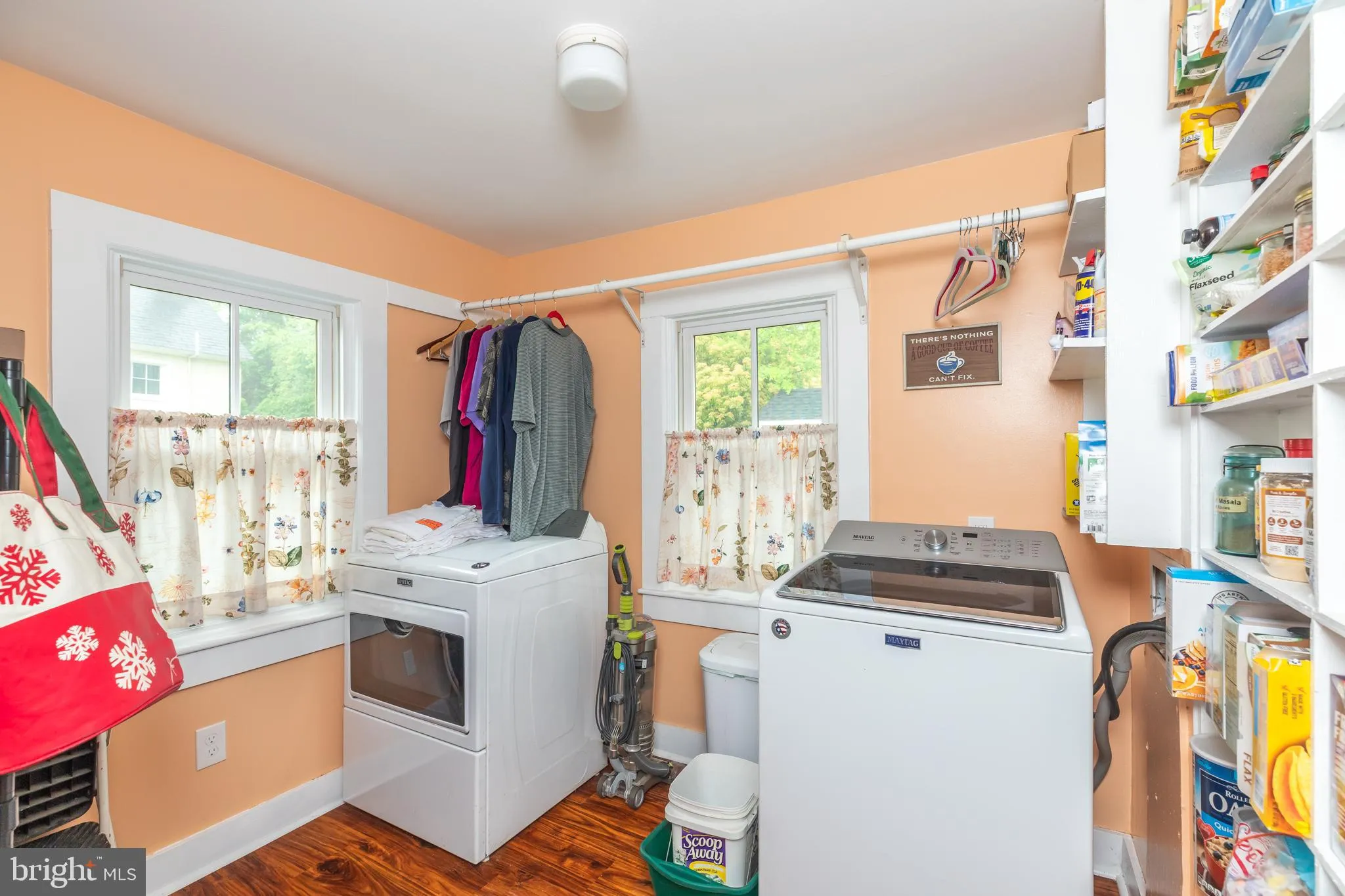 Salisbury, Maryland 21801, United States, 3 Bedrooms Bedrooms, ,2 BathroomsBathrooms,Residential,Contingent,123013