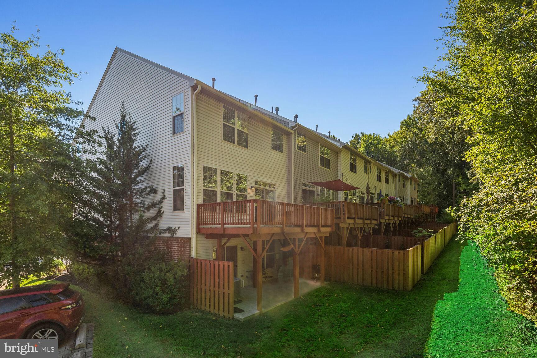 ROCKVILLE - Residential Lease