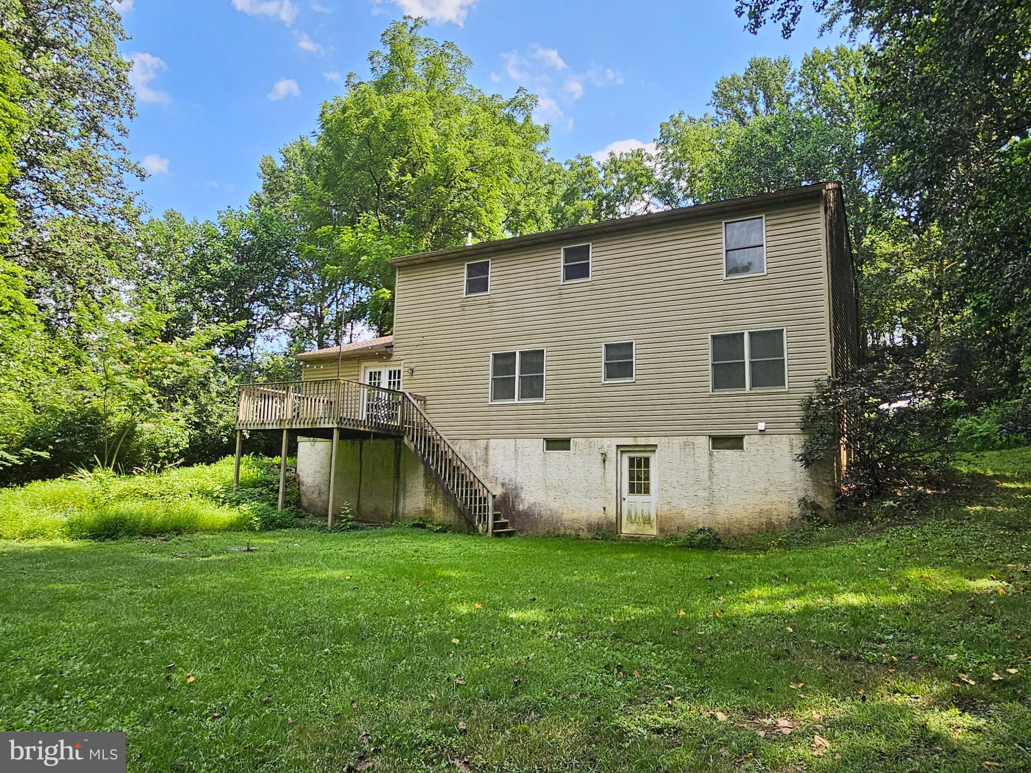 147 LAMMS MILL ROAD