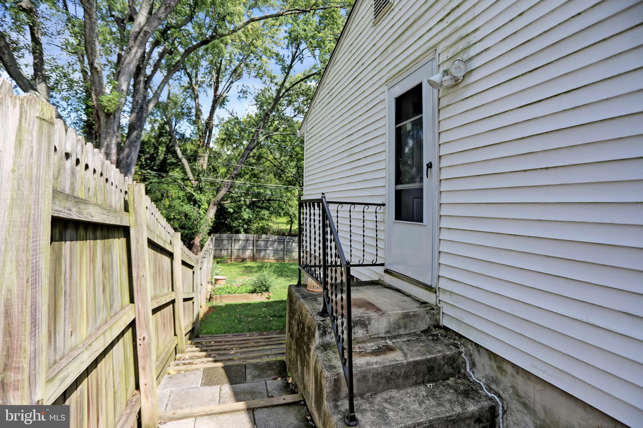 HATHAWAY - Residential