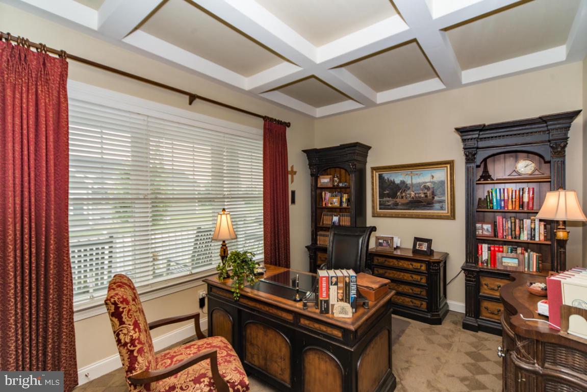 HOME TOWNE SQUARE - Residential