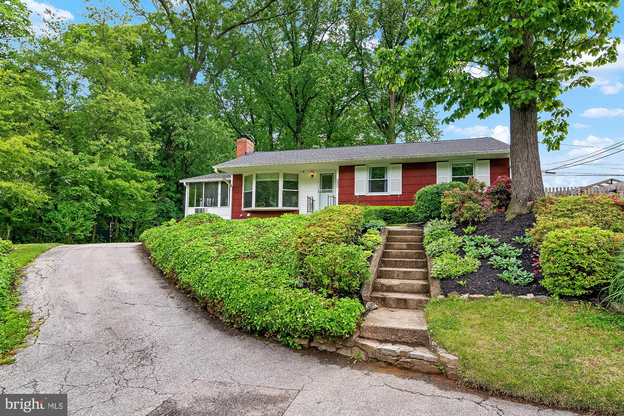 8805 LITTLEWOOD