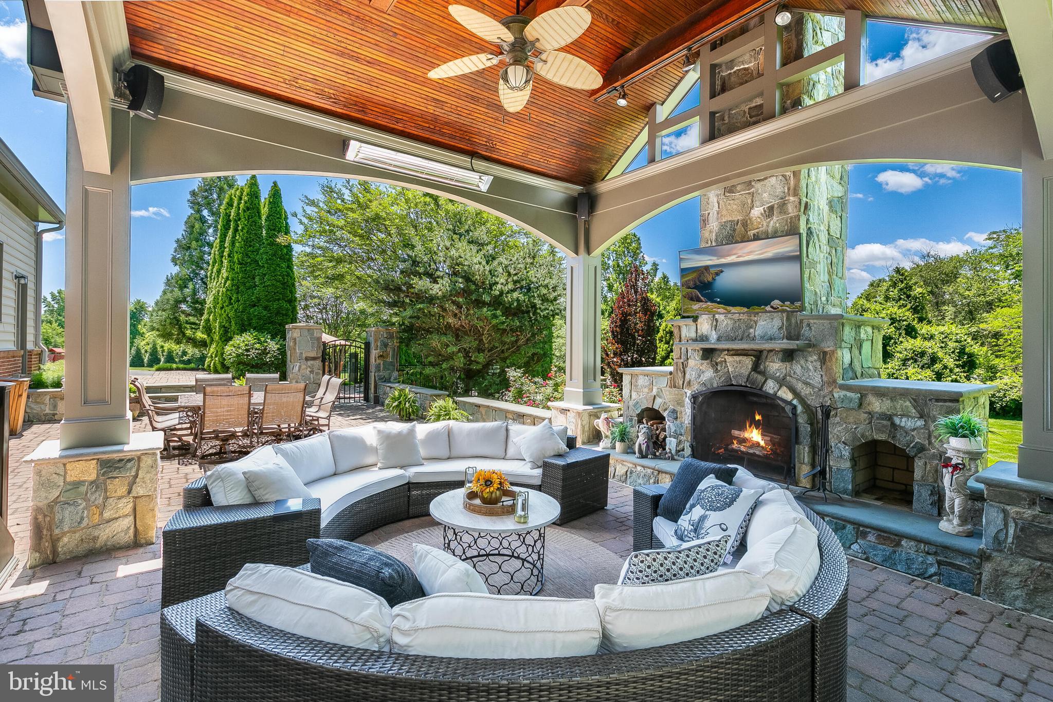 GRIFFITH ESTATES - Residential