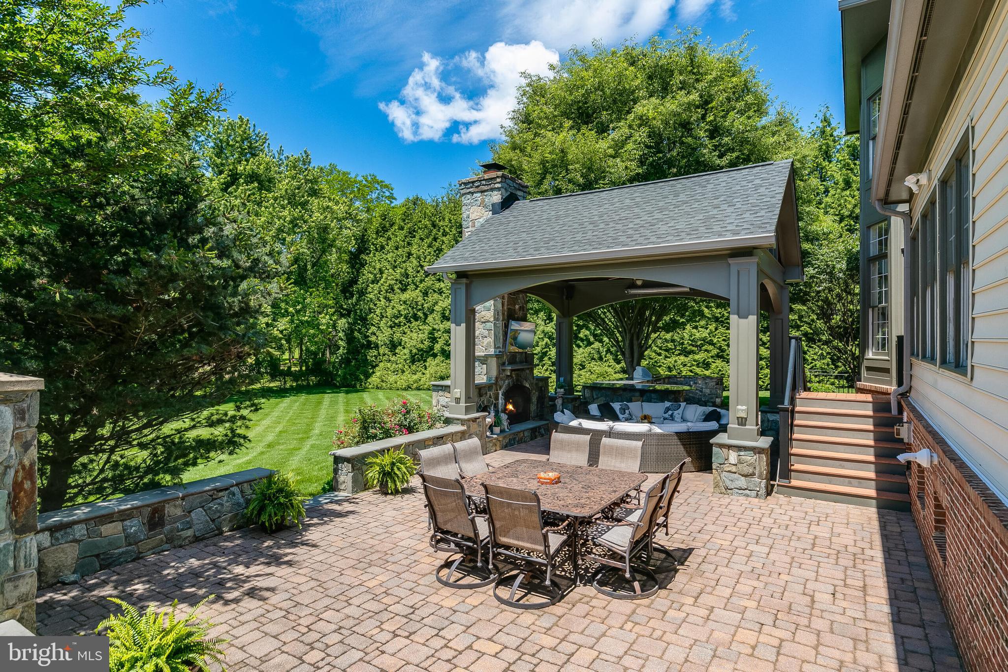 GRIFFITH ESTATES - Residential