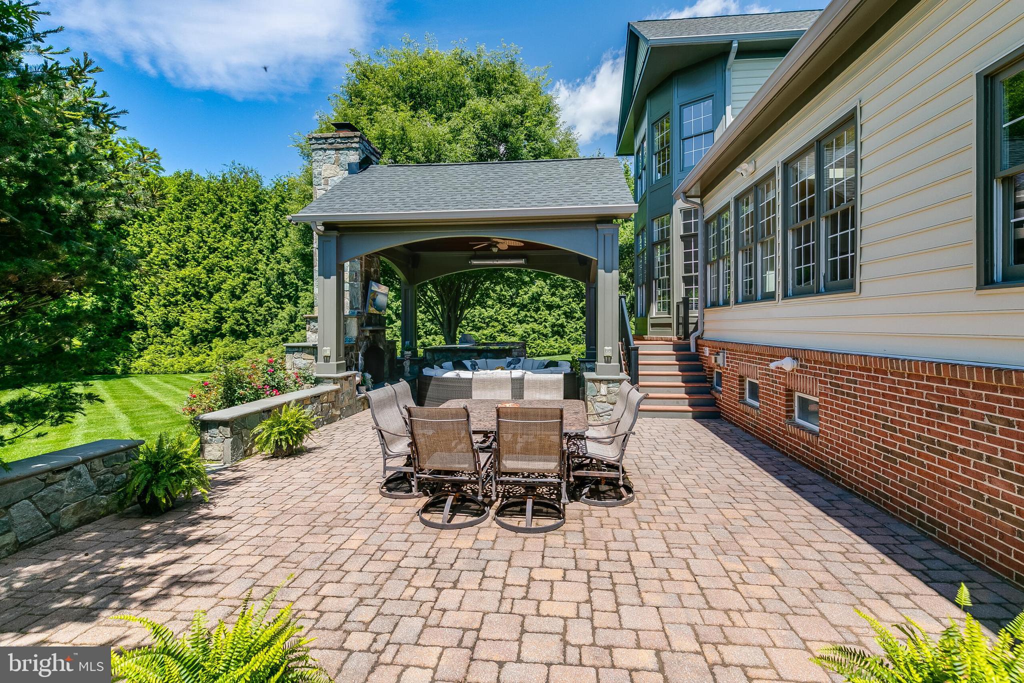 GRIFFITH ESTATES - Residential