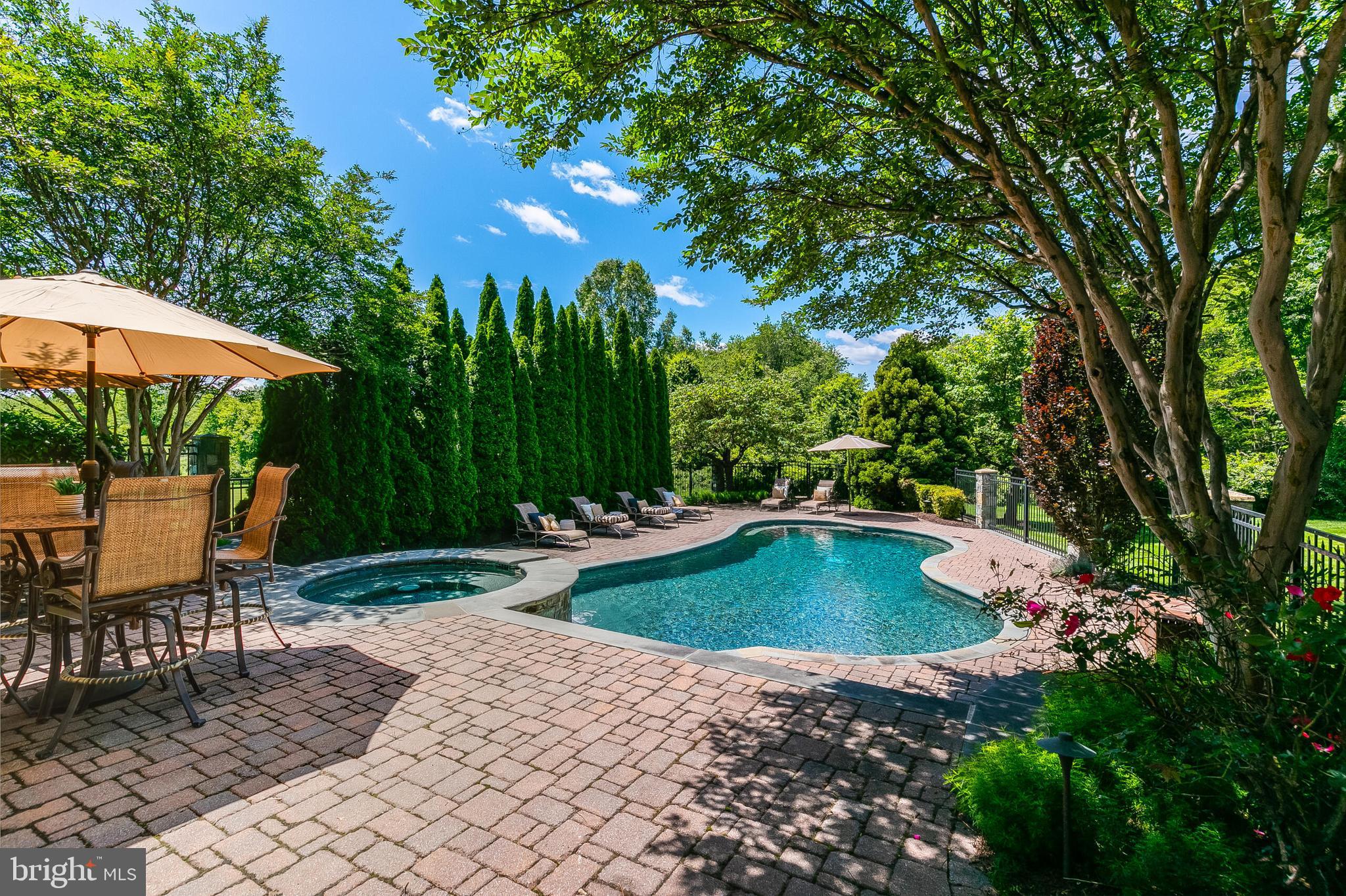 GRIFFITH ESTATES - Residential