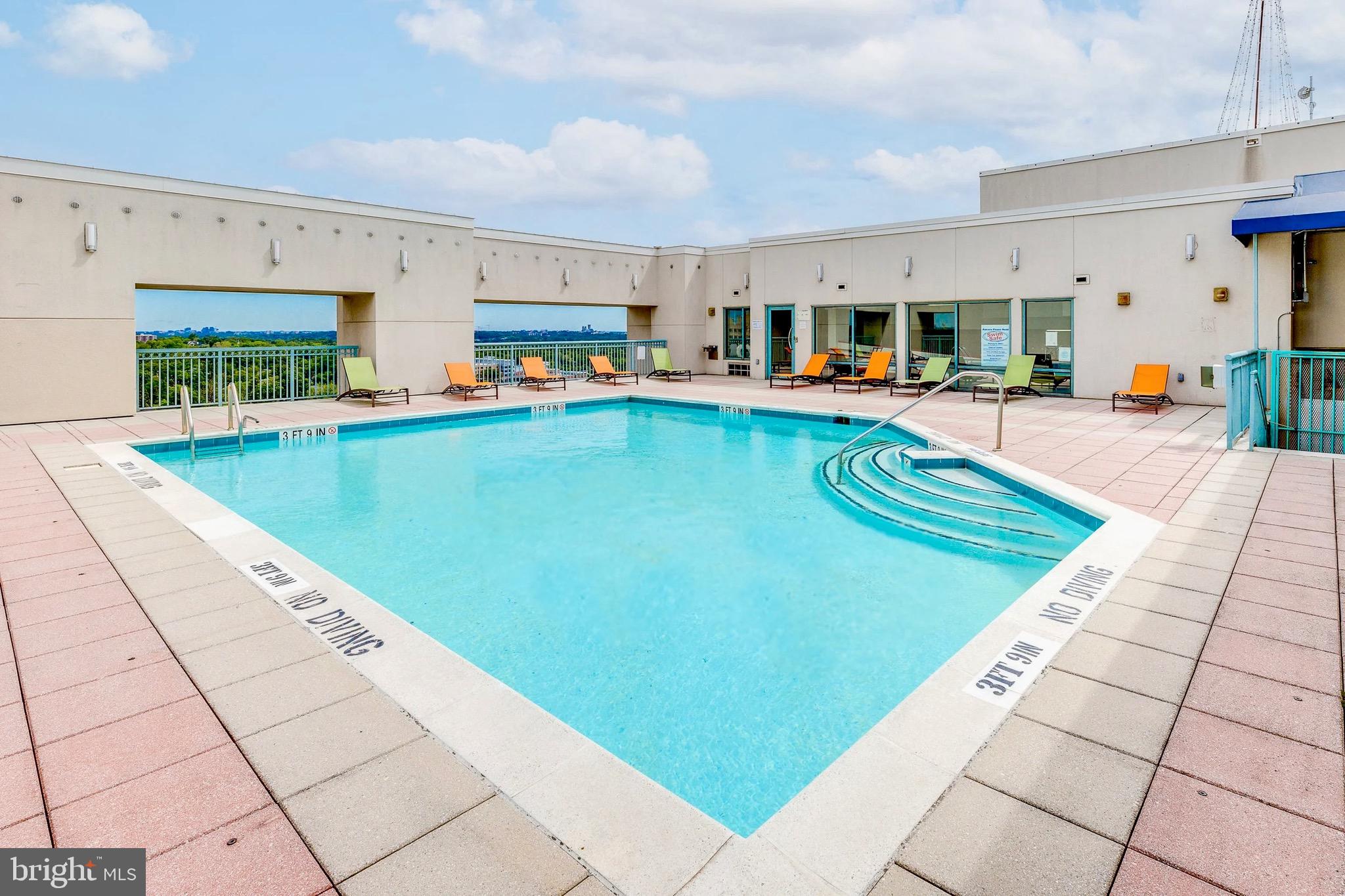 851 N GLEBE ROAD 1606