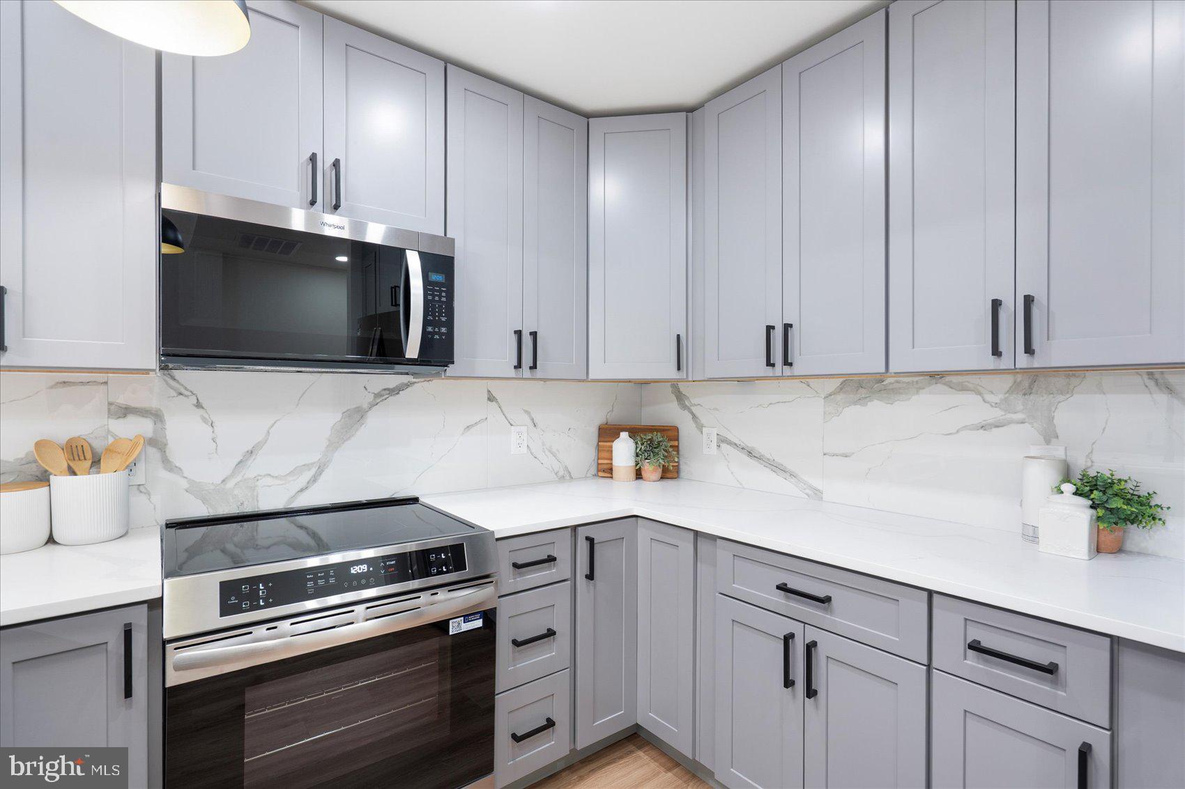 MOUNT VERNON PLACE HISTORIC DISTRICT - Residential