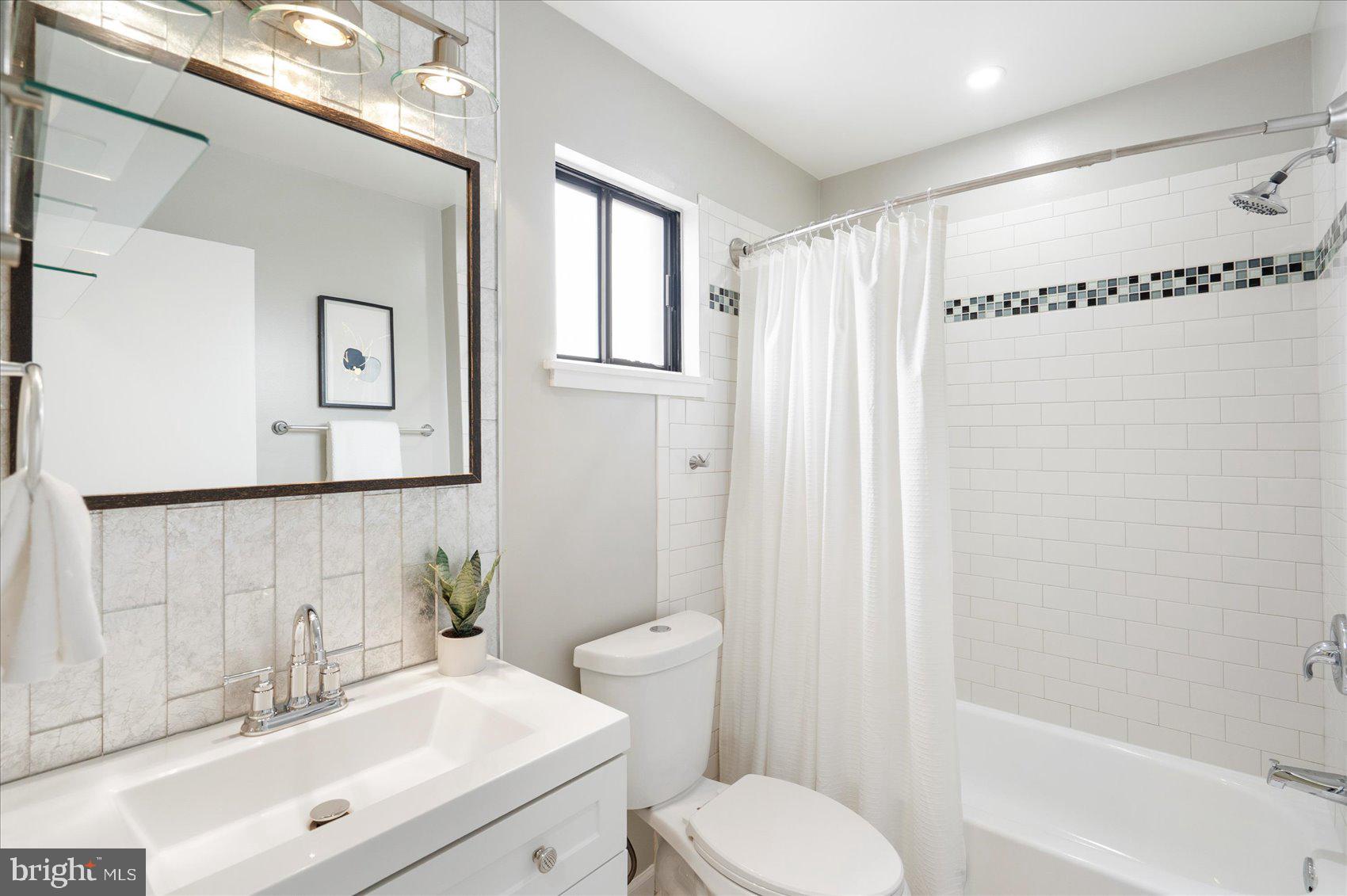 MOUNT VERNON PLACE HISTORIC DISTRICT - Residential