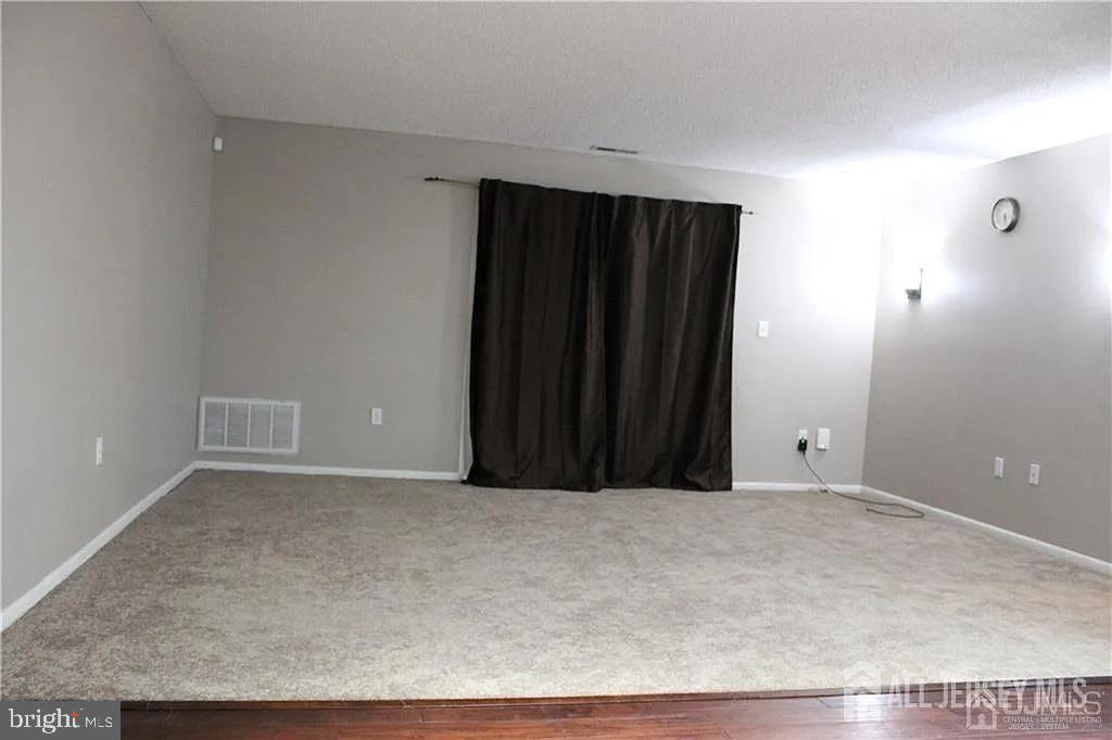 5219 RAVENS CREST DRIVE