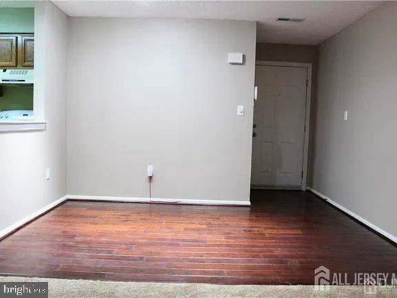 5219 RAVENS CREST DRIVE