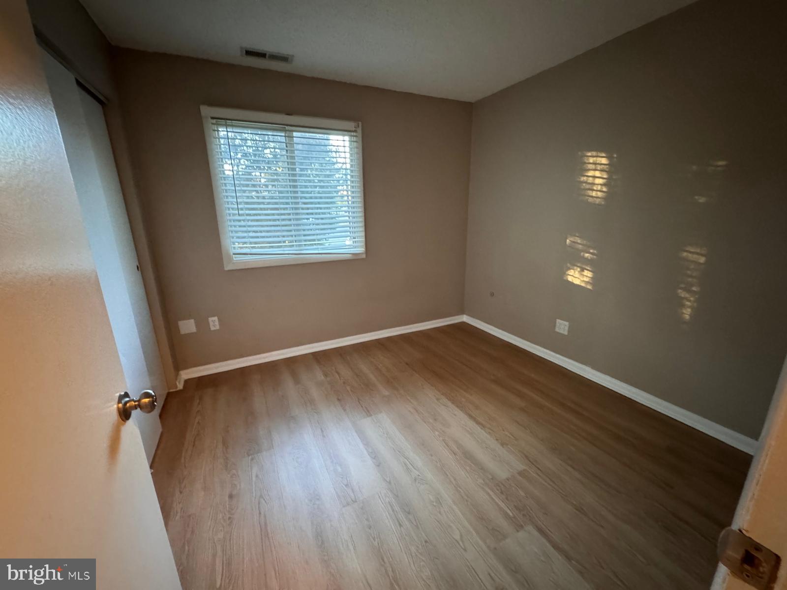 5219 RAVENS CREST DRIVE