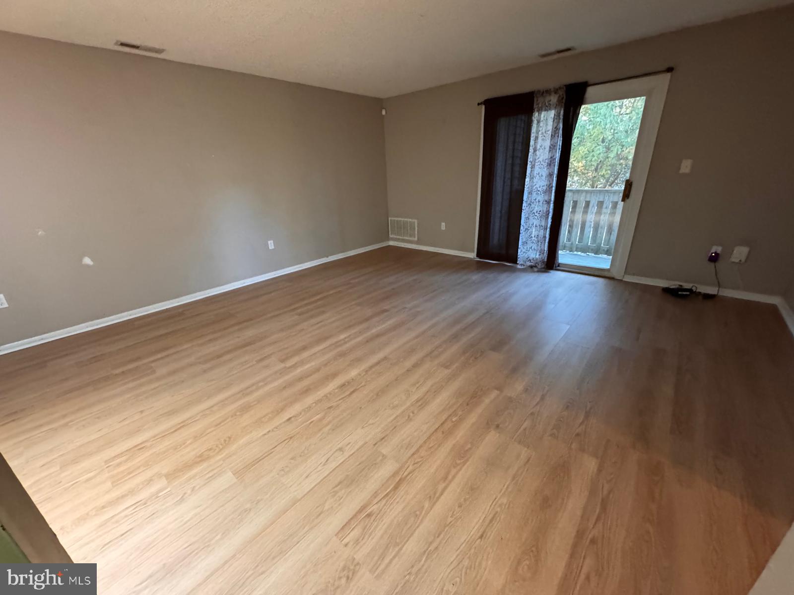 5219 RAVENS CREST DRIVE